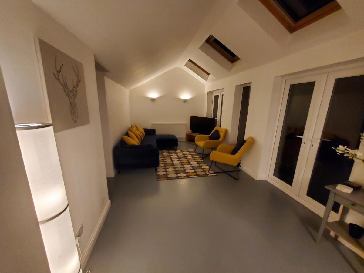5 Bedroom, Recently Renovated House Close To Hastings Beach 外观 照片